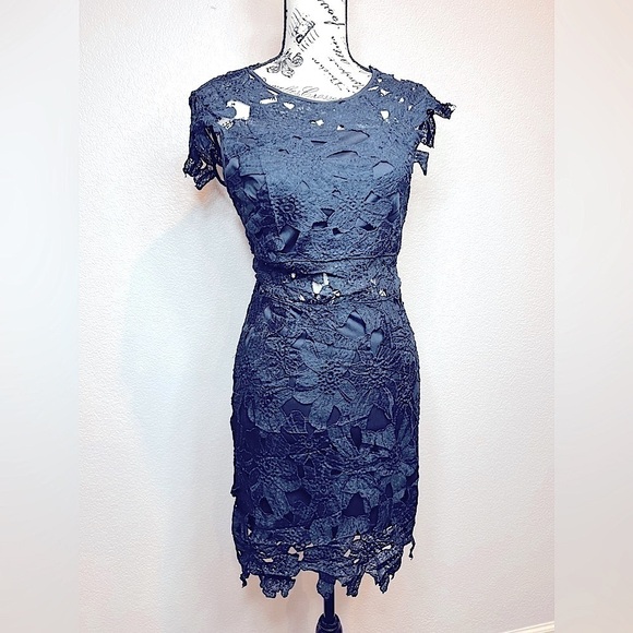 Romeo & Juliet Couture Dresses & Skirts - 222. Romeo + Juliet Couture Navy Cut-Out Bodycon Dress S